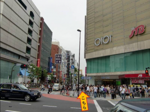 新宿三丁目駅からの道案内ー３